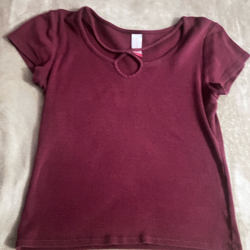 Stylish Burgundy Knit Top